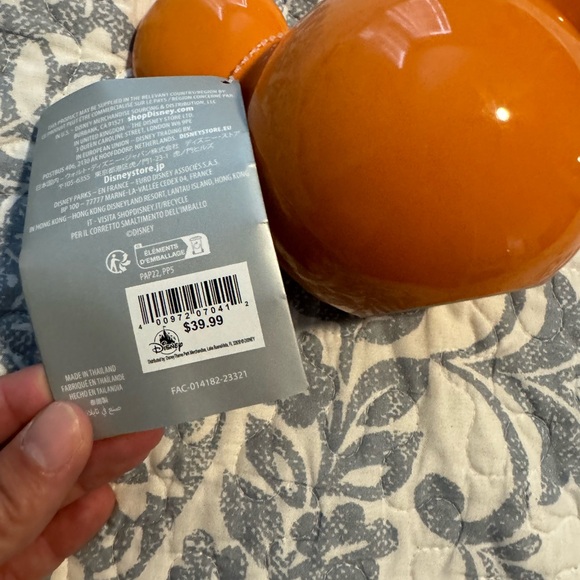 NWT. Disney Parks Mickey Mouse Icon Orange Citronella Ceramic Candle - Picture 3 of 5